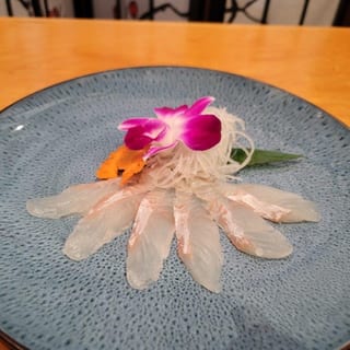 SA11-HALIBUT SASHIMI W/CHO JANG