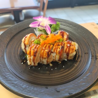 BR1-BAKED SALMON ROLL