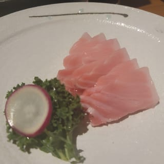 SA10-TORO SASHIMI